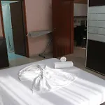Nest&rest * Τίρανα